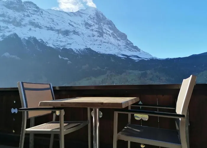 Mit Bergblick By Interhome דירה