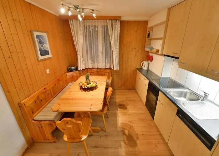 Apartment Mit Bergblick By Interhome *